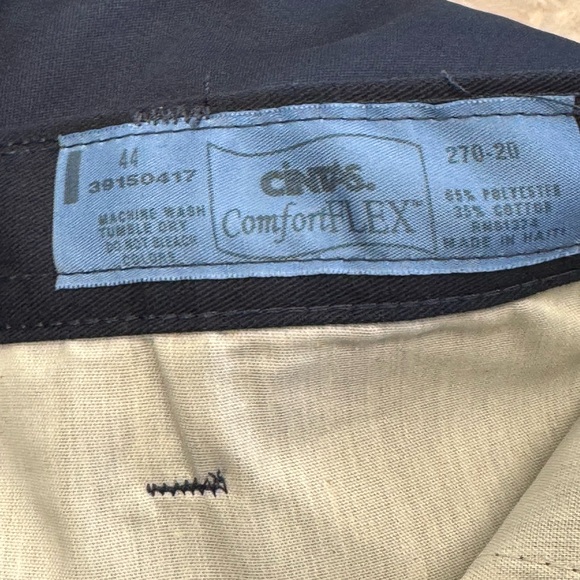 Men's Navy Blue Cintas Cargo Pants
44x32 - Picture 3 of 3